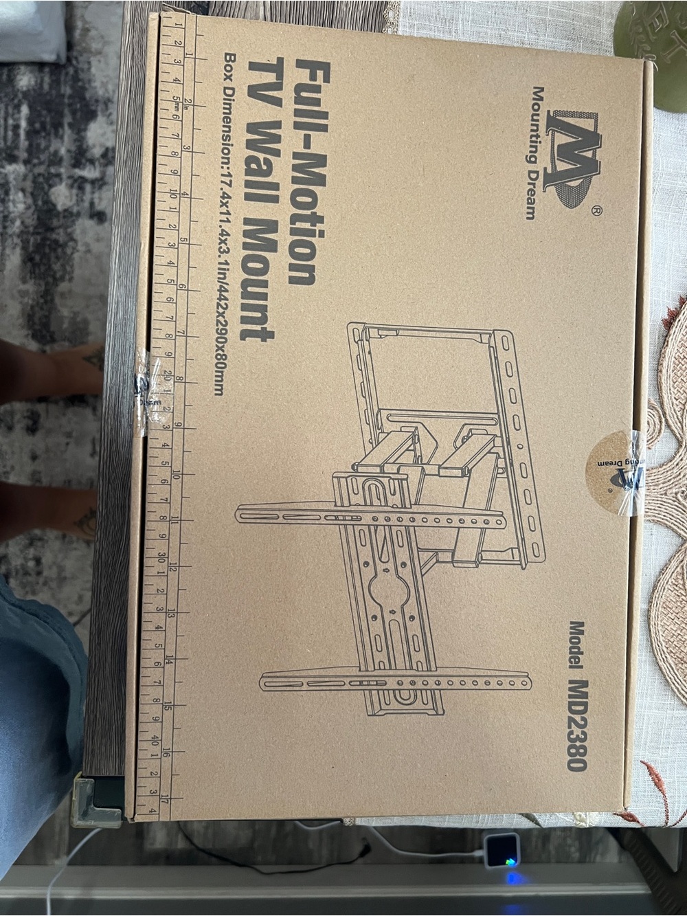 Full-Motion TV Wall Mount MD2380 in Brown